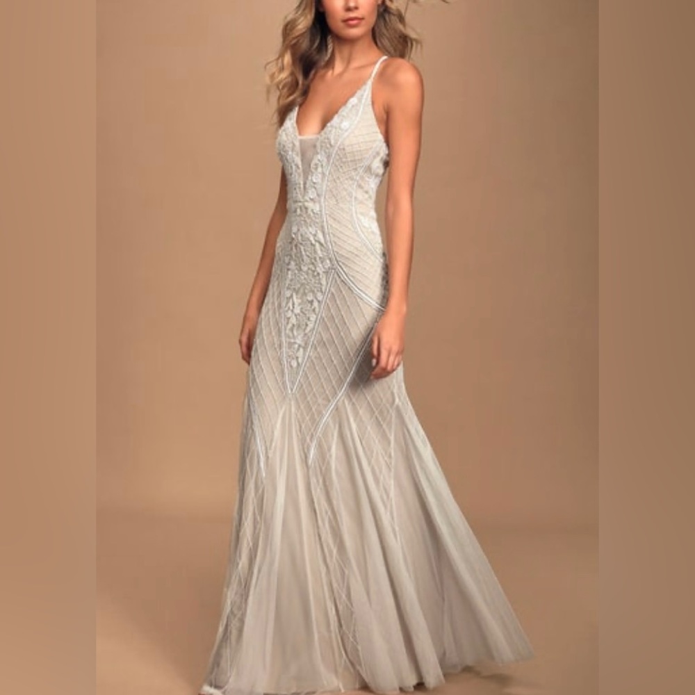 Lulus This I Promise You White and Nude Beaded Sequin Wedding Dress Size Small